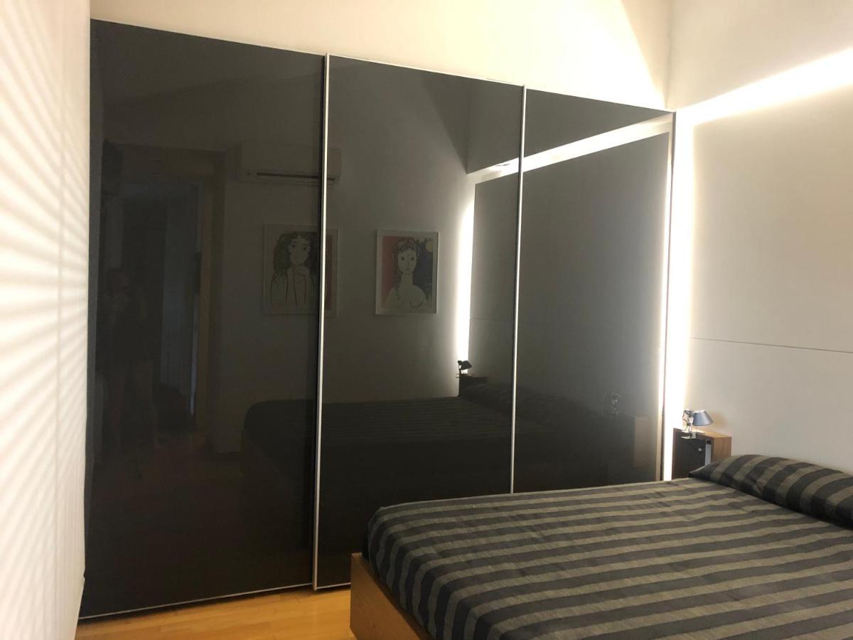Appartement Atico De Diseno Con Terraza En El Centro De Olot Extérieur photo